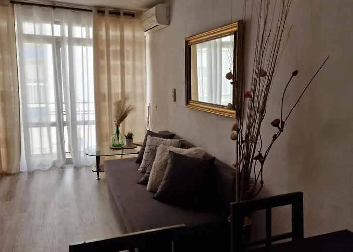 Renovado Piso Centrico En * Fuengirola